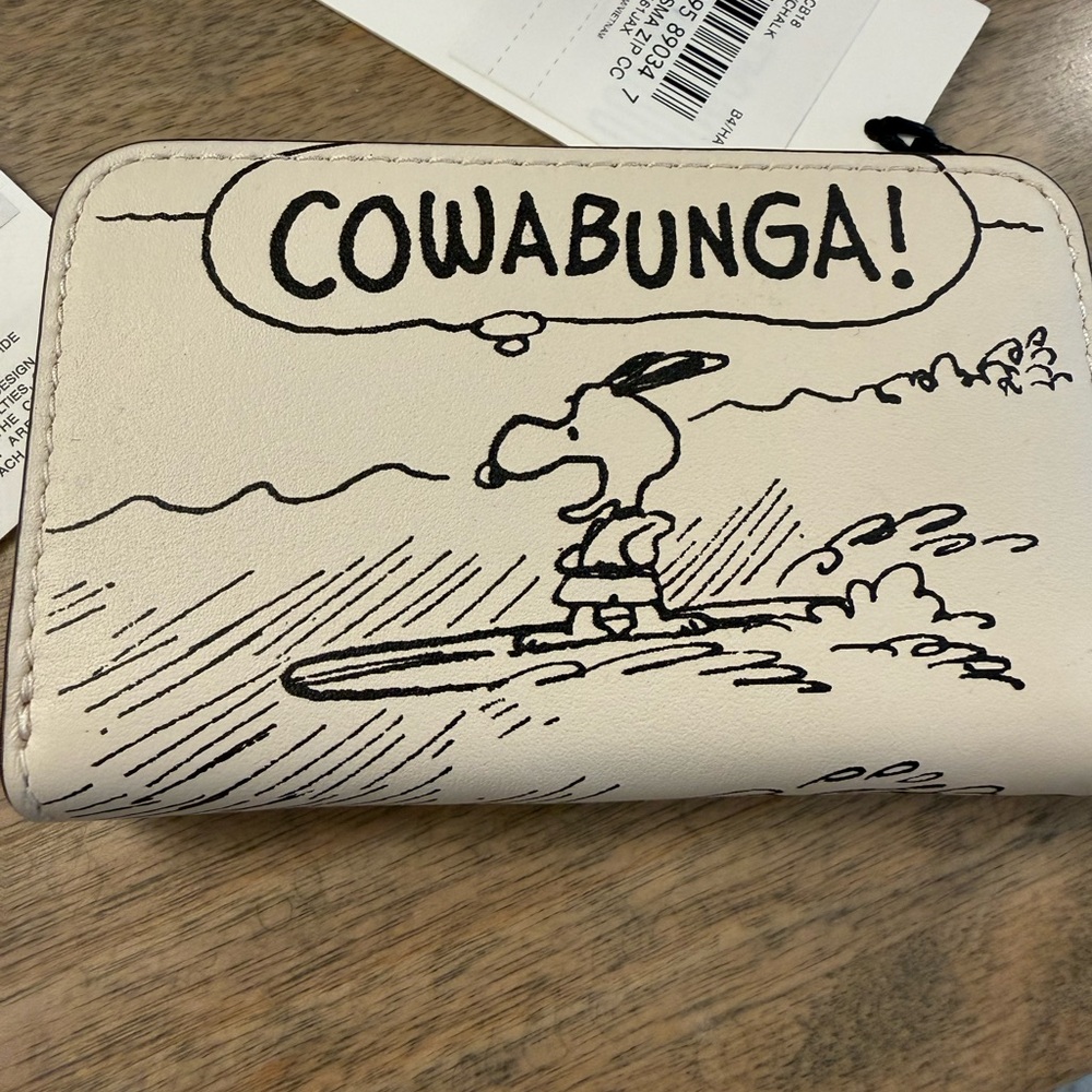 Coach Snoopy bundle - Picture 4 of 10